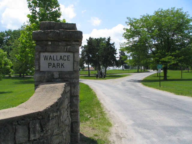Wallace Park Entrance